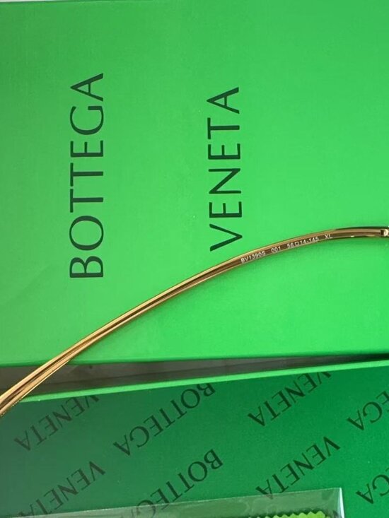 Bottega Veneta Cat Eye Sunglasses Black Gold BV1305S Full Set main image 5